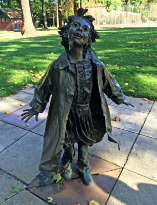 Beverly Cleary Sculpture Garden in Portland
