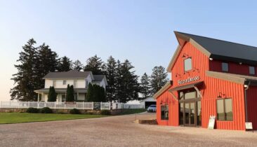 Field of Dreams House and Gift Shop